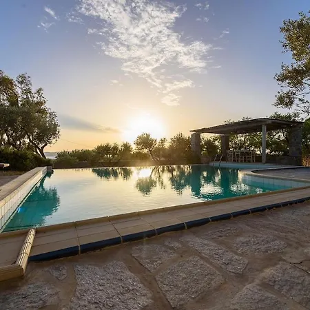 Padma, Agkeria Paros