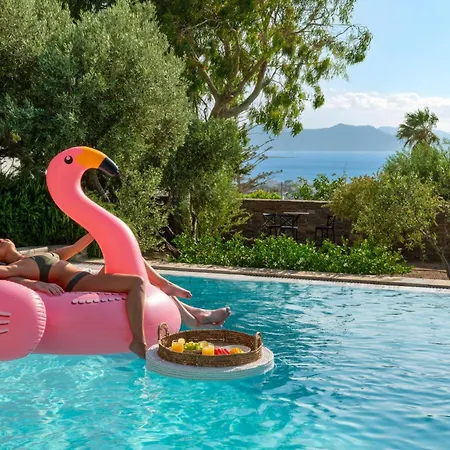 Padma, Agkeria Paros Prázdninový dům