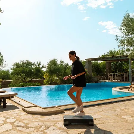 Padma, Agkeria Paros *