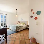 Padma, Agkeria Paros * Angairia