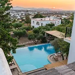 Padma, Agkeria Paros Holiday home *