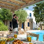 Padma, Agkeria Paros Angairia