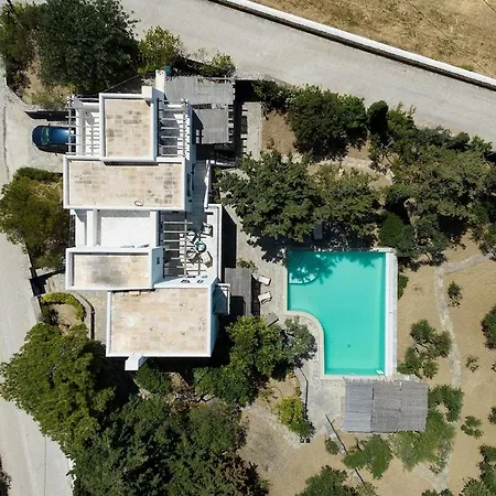 Padma, Agkeria Paros