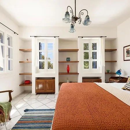 Padma, Agkeria Paros *