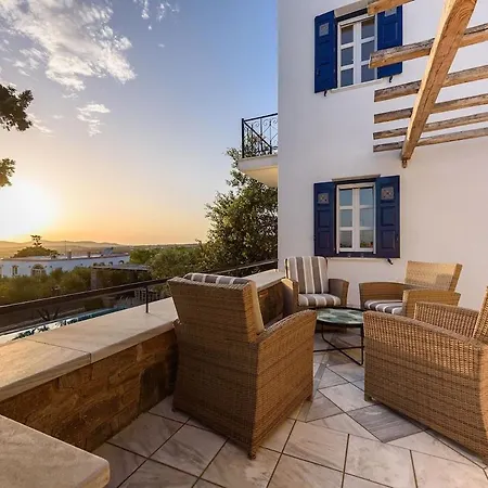 Padma, Agkeria Paros 度假居 *