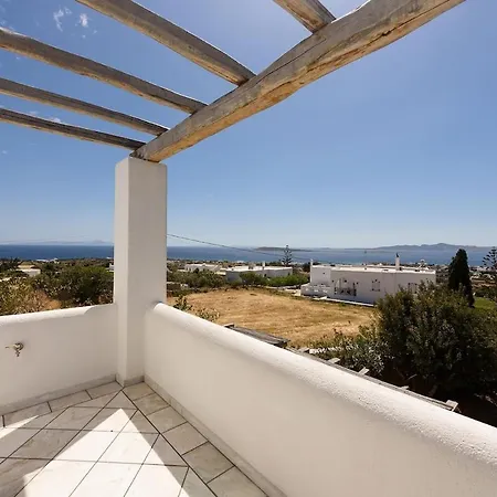 Padma, Agkeria Paros Angairia