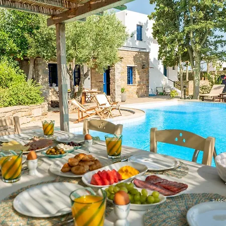 Padma, Agkeria Paros Holiday home Angairia