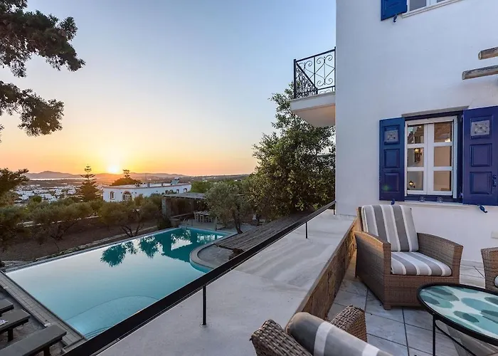 Tatil Evi Padma, Agkeria Paros Angairiá