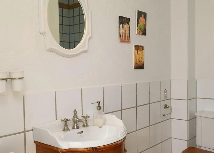 Padma, Agkeria Paros Angairiá